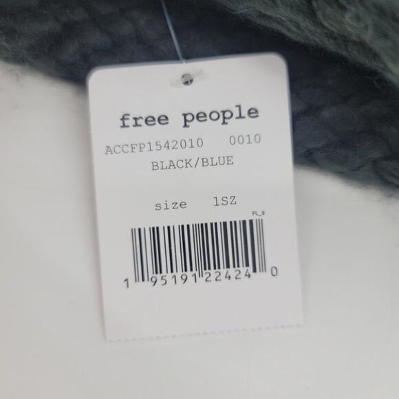 Free People Cozy Up Colorblock Blue and Black Pom Knit Beanie One Size - Picture 3 of 5